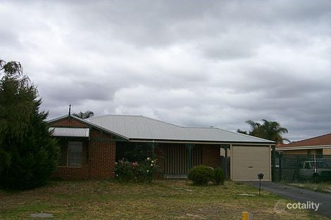 38 Chisholm Cir, Seville Grove, WA 6112