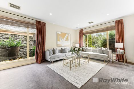 Property photo of 3 Oakmoss Place Berwick VIC 3806