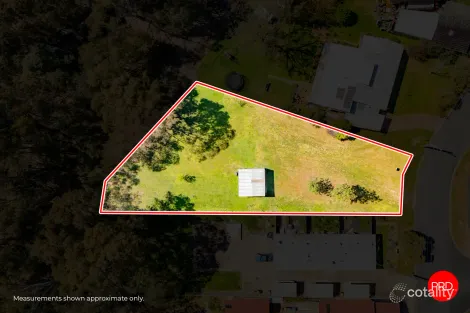 Property photo of 8 Gemmill Crescent Mooroopna VIC 3629