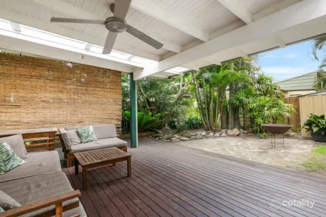 Property photo of 7 Walsh Street North Narrabeen NSW 2101