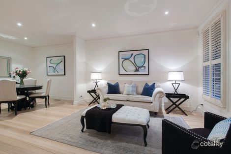 Property photo of 2/19 Faversham Road Canterbury VIC 3126