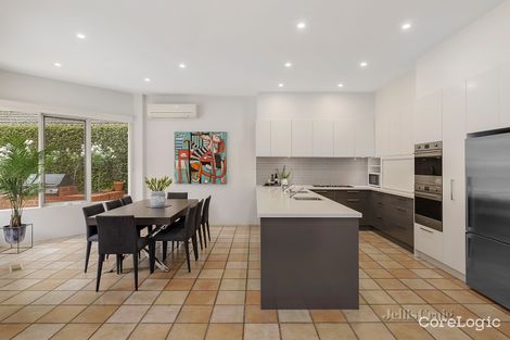 Property photo of 322 Alma Road Caulfield North VIC 3161