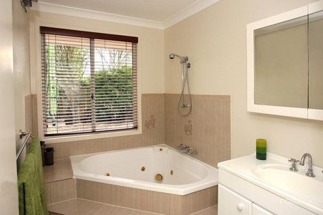 Property photo of 17 Dibden Avenue Kariong NSW 2250