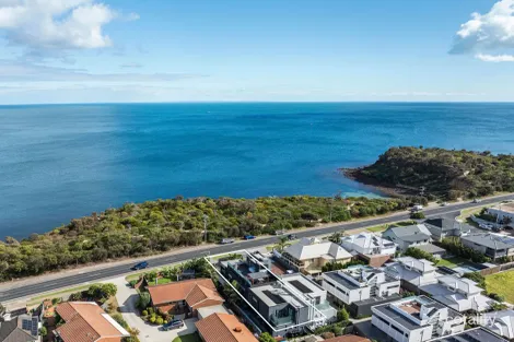 Property photo of 655 Esplanade Mornington VIC 3931