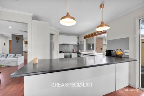 Property photo of 7 The Retreat Hampton Park VIC 3976