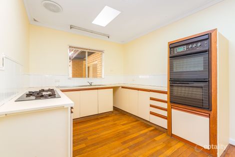 Property photo of 27 Winchester Road Armadale WA 6112