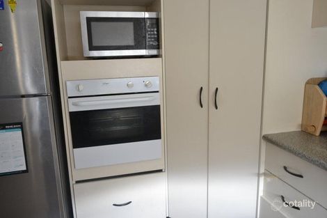 Property photo of 28 Norman Dunlop Crescent Minto NSW 2566