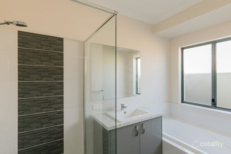 Property photo of 273 Lambeth Circle Wellard WA 6170