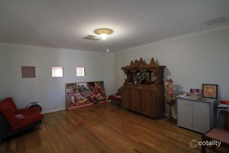 Property photo of 46 Fairywren Drive Bennett Springs WA 6063