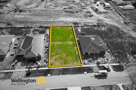 12 Hardie Pl, Stratford, VIC 3862