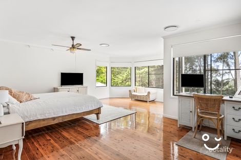 Property photo of 5 Sylvan Way Thirroul NSW 2515