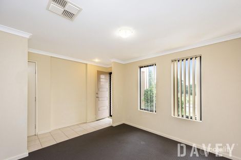 Property photo of 6 Crosthwait Circle Tapping WA 6065