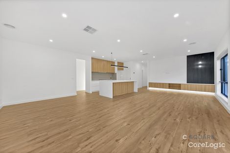 Property photo of 8 Caladoc Road Wollert VIC 3750