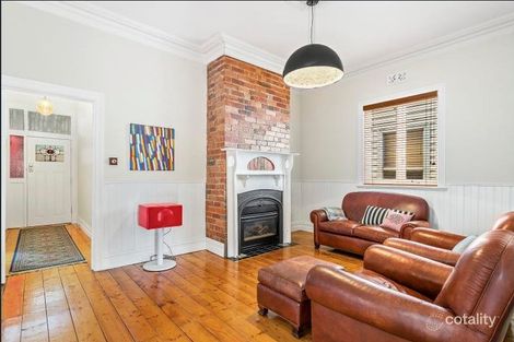 Property photo of 19 Austin Street Seddon VIC 3011