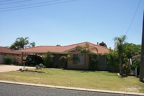 17 Palmer Cres, High Wycombe, WA 6057