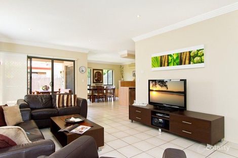 Property photo of 13 Scots Place Robina QLD 4226