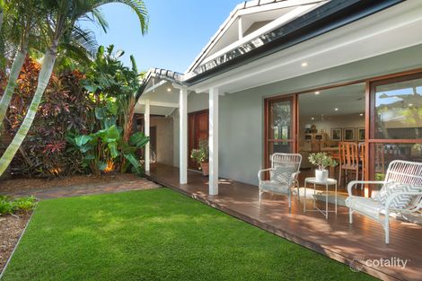 Property photo of 19 Pinaroo Crescent Ashmore QLD 4214