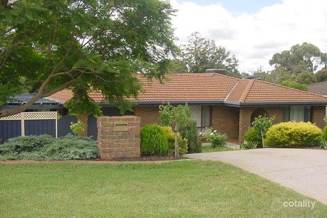 4 Jaimey Gr, Aberfoyle Park, SA 5159