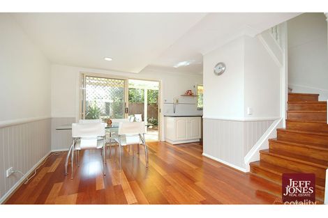Property photo of 4/9 Nicholson Street Greenslopes QLD 4120