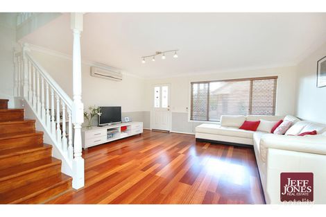 Property photo of 4/9 Nicholson Street Greenslopes QLD 4120