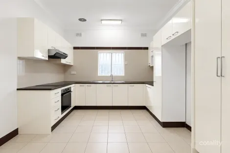 13 OWEN ST, PUNCHBOWL, NSW 2196
