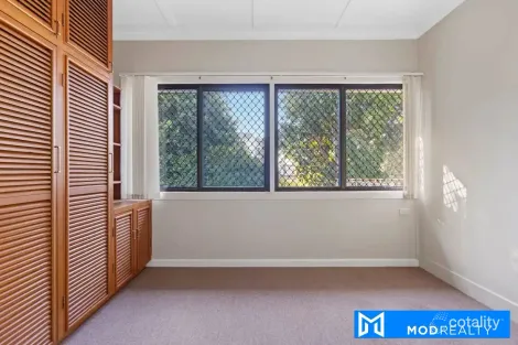 Property photo of 2 Kallara Avenue Ipswich QLD 4305