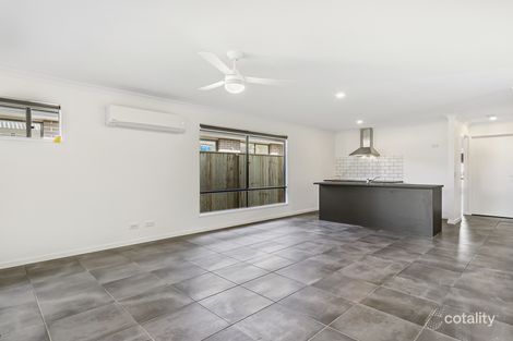 Property photo of 3 Olivia Crescent Nirimba QLD 4551