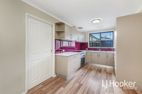 Property photo of 6/22 Somerville Road Hampton Park VIC 3976