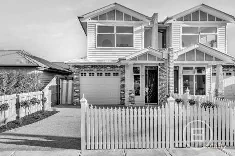 Property photo of 9 Pearcey Grove Pascoe Vale VIC 3044