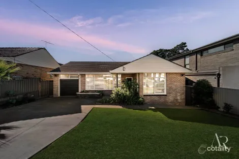 14 Clancy St, Padstow Heights, NSW 2211