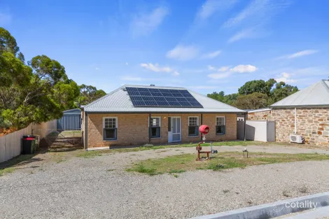 31 Lower Thames St, Burra, SA 5417