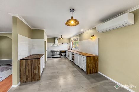 Property photo of 2 Need Court Warragul VIC 3820