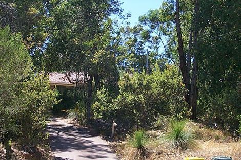 263 Lesmurdie Rd, Lesmurdie, WA 6076