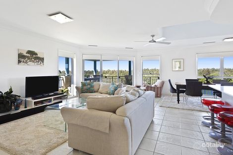 Property photo of 3057 Quay South Drive Carrara QLD 4211
