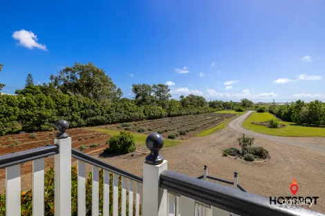 Property photo of 288 Seaview Road Qunaba QLD 4670