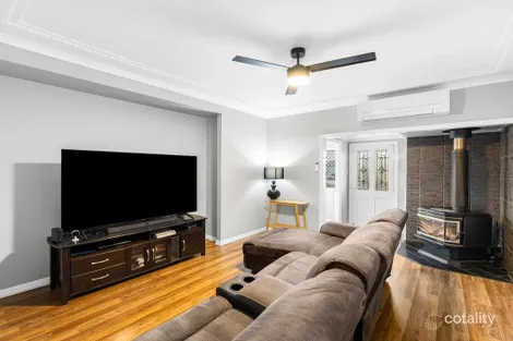 Property photo of 2 Croxley Street Harristown QLD 4350