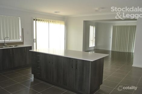 Property photo of 27 Trask Rise Bacchus Marsh VIC 3340
