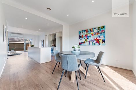 Property photo of 16/8 Moresby Court Craigieburn VIC 3064