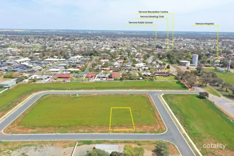 Property photo of 4 Duncan Street Temora NSW 2666