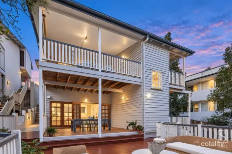 Property photo of 8 Goldsbrough Road Taringa QLD 4068