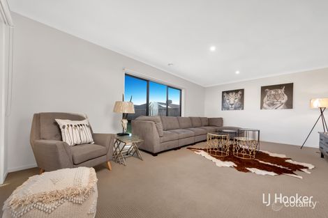 Property photo of 75 Bondi Parade Point Cook VIC 3030