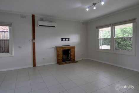 Property photo of 32 Lake Avenue Barmera SA 5345