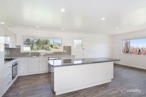 Property photo of 4 Baker Place Armidale NSW 2350
