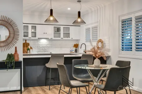 Property photo of 11 Baxter Street West End QLD 4810