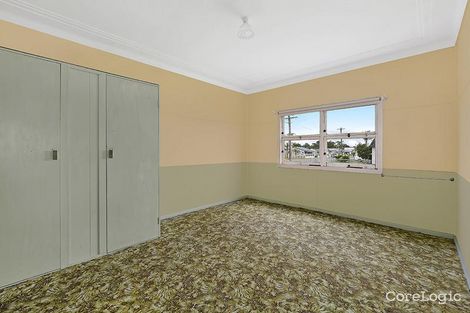 Property photo of 42 Flinders Avenue Killarney Vale NSW 2261