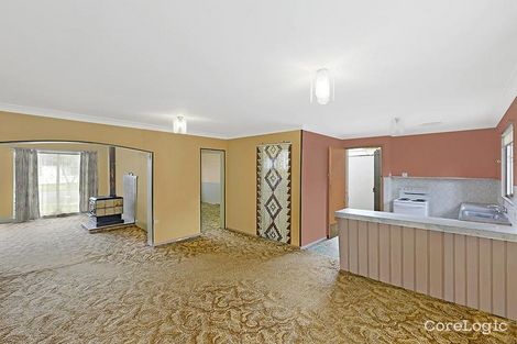 Property photo of 42 Flinders Avenue Killarney Vale NSW 2261