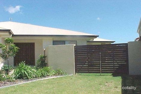 Property photo of 13 Fernleaf Court Currimundi QLD 4551