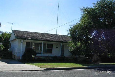 31 Wellings St, Warners Bay, NSW 2282