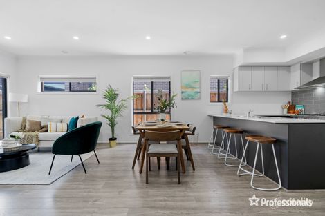 Property photo of 5 Casine Road Fraser Rise VIC 3336