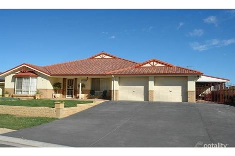 5 Minnipa Dr, Port Hughes, SA 5558